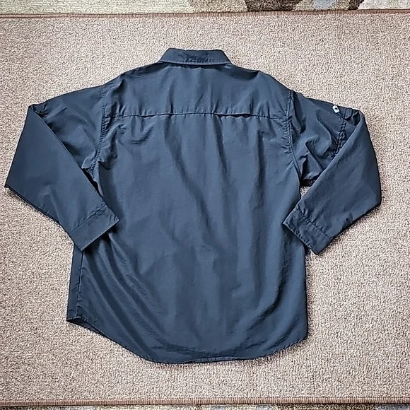 Men's Shirt - Picture 11 of 16